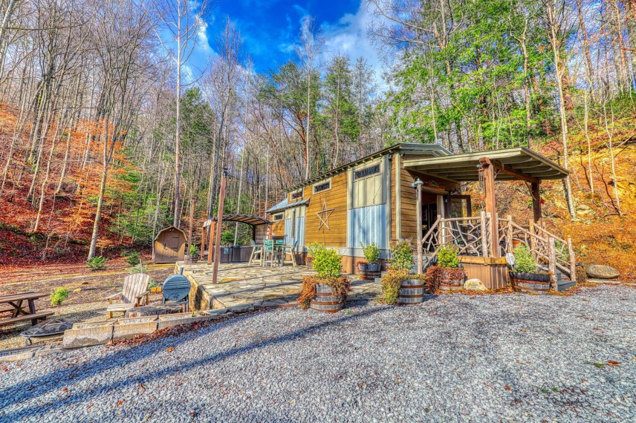 Smoky Mountain Tiny Home Pigeon Forge Eksteriør bilde