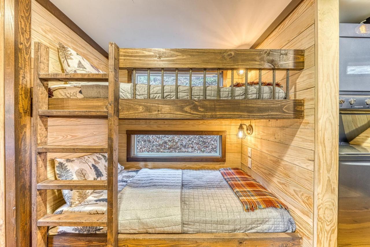Smoky Mountain Tiny Home Pigeon Forge Eksteriør bilde