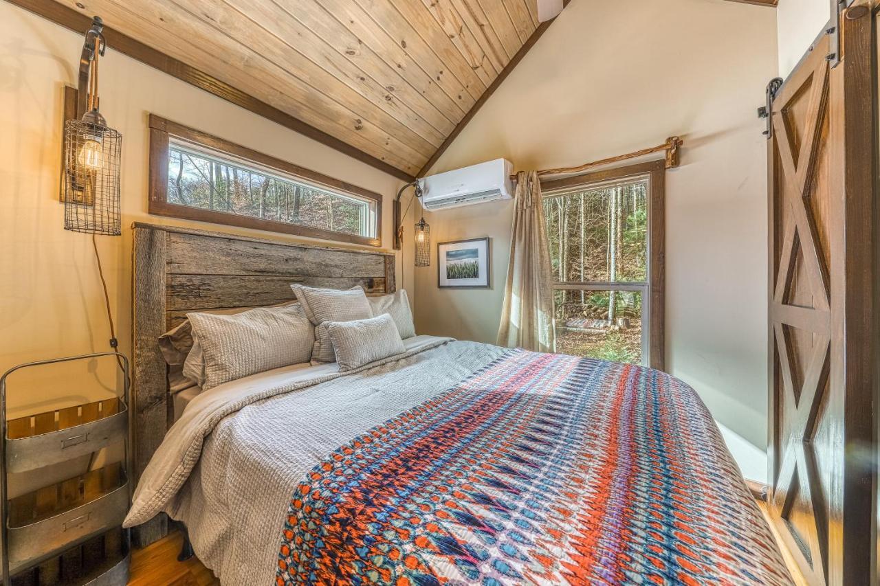 Smoky Mountain Tiny Home Pigeon Forge Eksteriør bilde