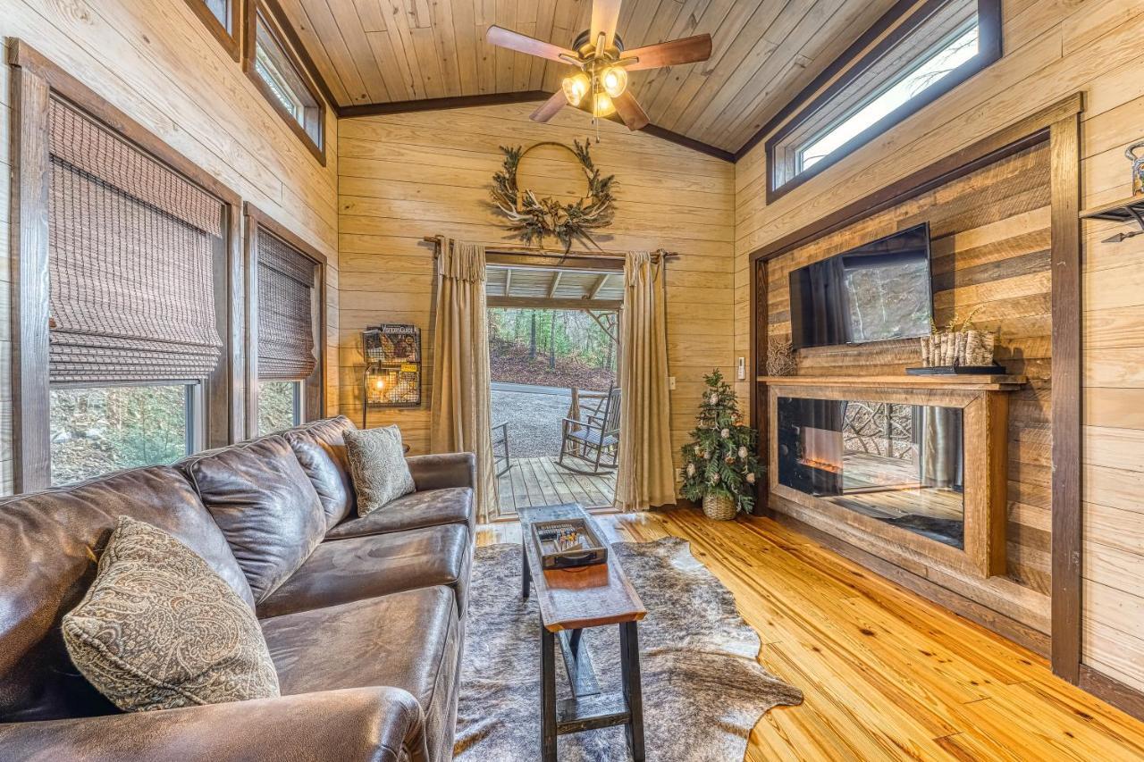 Smoky Mountain Tiny Home Pigeon Forge Eksteriør bilde